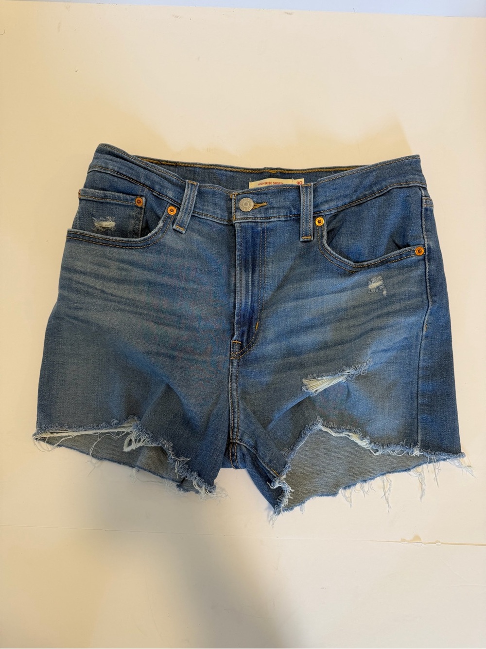 Lot of 3 Distressed Jean Shorts Universal Threads & Levi’s Size 30 - Picture 8 of 10